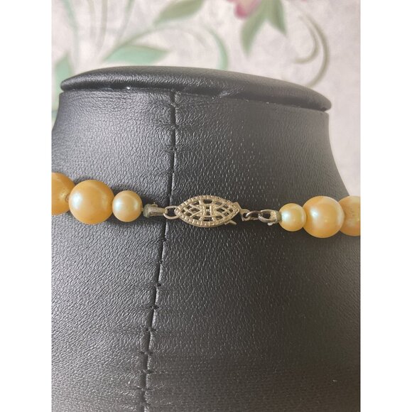 Vintage Faux Pearl Beaded Necklace With Filigree Clasp 21 Inch Length - Picture 3 of 4